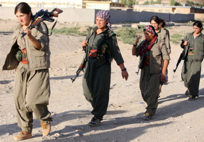 kurdish female fighters face is militants in iraq s north
