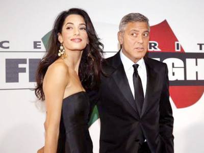 did you know crowds gather to celebrate the wedding that never happened did you know crowds gather to celebrate the wedding that never happened