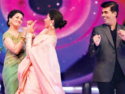 100happydays deepika padukone madhuri dixit show off dance moves