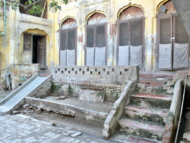 preserving history tweaking lahore s haveli heritage