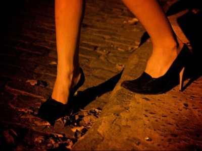 bad cops protest against police for patronising prostitution den