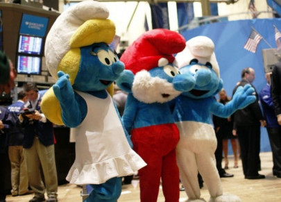 the smurfs is a flop