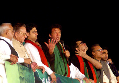 islamabad dharna save country from civil war imran asks cjp
