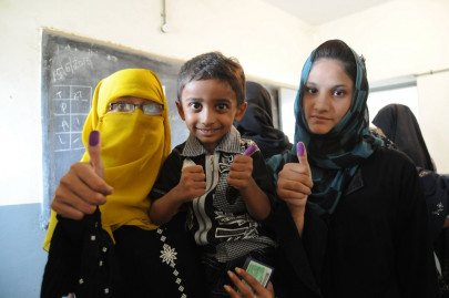 ecp pcsir trade blame over magnetic ink