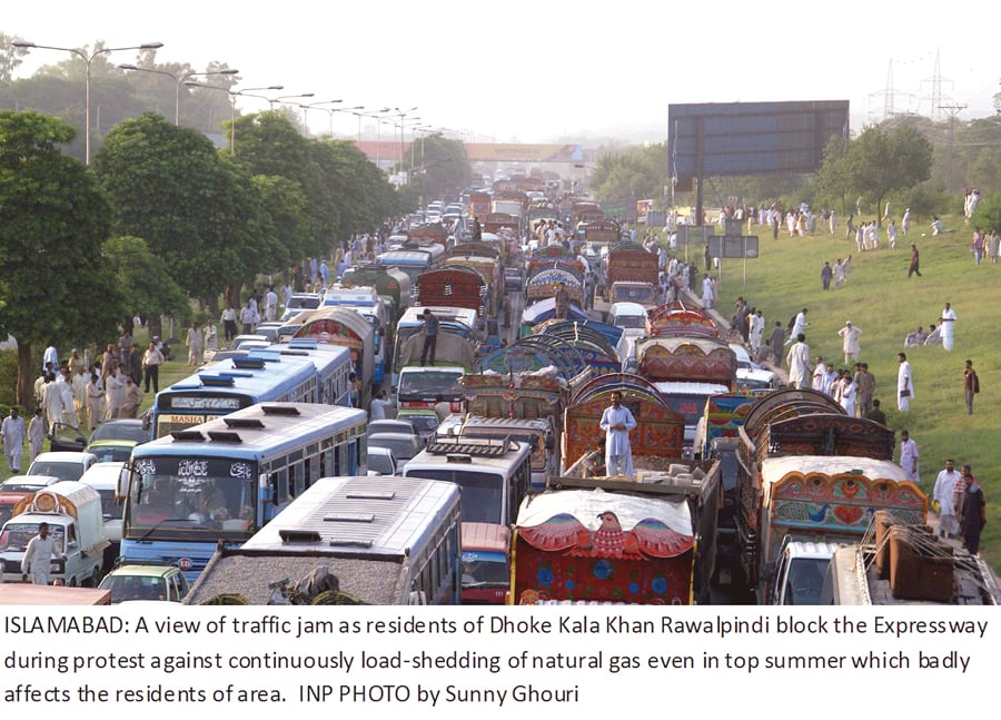 gas power load shedding protests cause massive traffic snarls on expressway