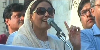 mqm stages protest rally against pti s call opposing division of sindh