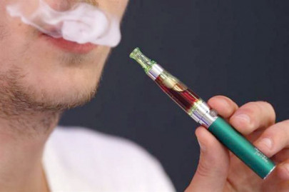 e cigarette users less likely to quit smoking e cigarette users less likely to quit smoking