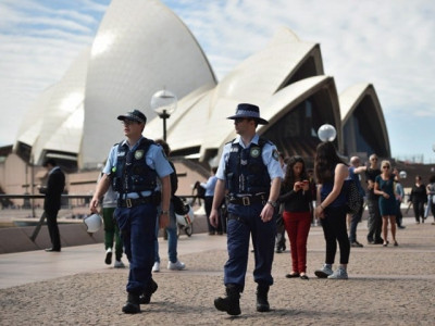 australia terror suspect may not have been acting alone