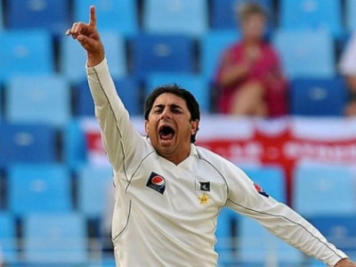 pakistan launch crackdown on suspect bowlers