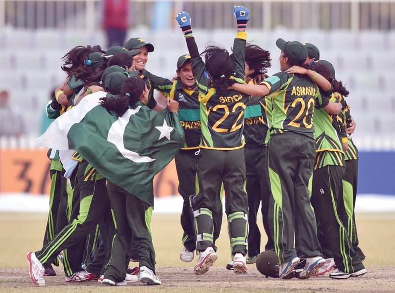 women s cricket team proves as good as gold