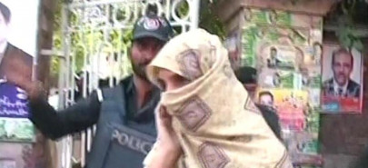 police arrest armed woman at lhc