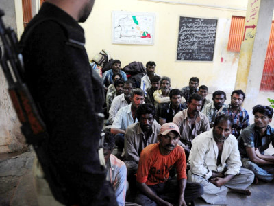 illegal entry 25 indian fisherman detained