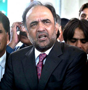 kaira denies early poll statement attributed to khursheed shah