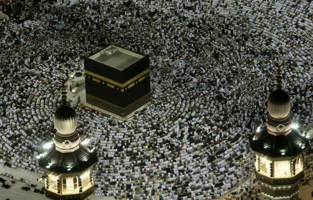 tears prayers as 1 4 million muslims mark peak of hajj