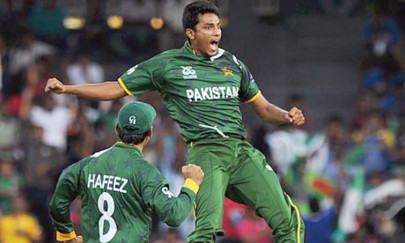 taking responsibility waqar afridi want young talent to fill ajmal s shoes