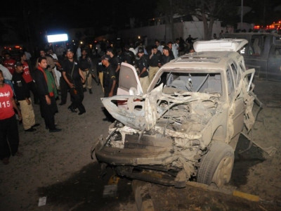 cctv footage captures moments preceding ssp farooq awan attack