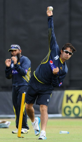 experts working hard with ajmal pcb experts working hard with ajmal pcb