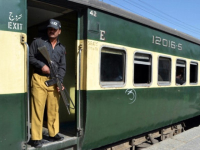 alleged police torture man dies on rawalpindi bound train
