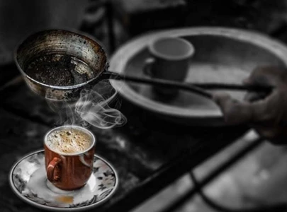 gur chai continues to attract people