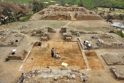 the dreamcatchers archaeologists strike the spade to unravel bhamala s secrets the dreamcatchers archaeologists strike the spade to unravel bhamala s secrets