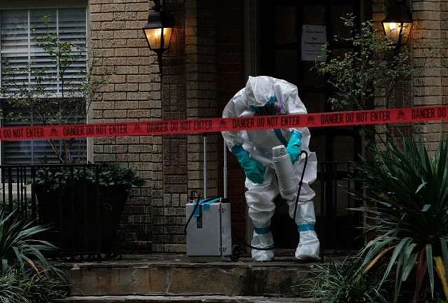 ebola infected un employee dies in germany hospital
