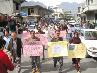 release baba jan protesters take to streets outside un office release baba jan protesters take to streets outside un office