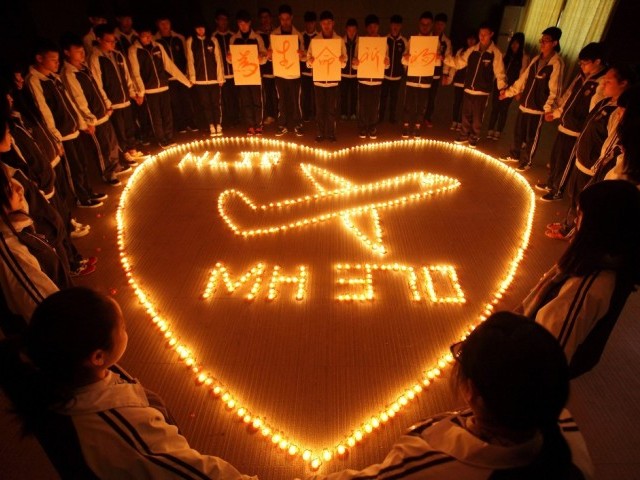 no sign yet of mh370 in first update of underwater search