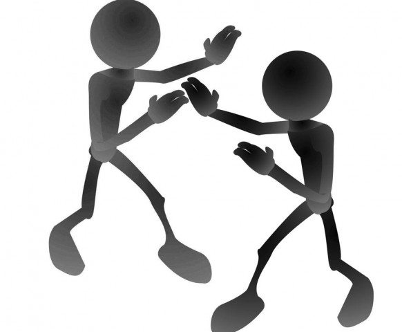 seven injured in brawl between two families seven injured in brawl between two families