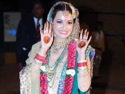 dia mirza ties the knot dia mirza ties the knot