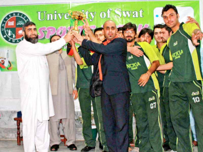 prize distribution sports week culminates at uos prize distribution sports week culminates at uos