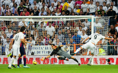 barca beaten by real madrid on suarez debut
