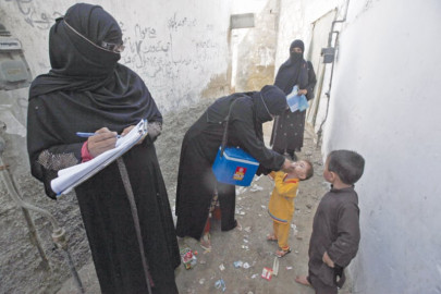 hurdles to vaccination mismanagement takes a toll on polio spread