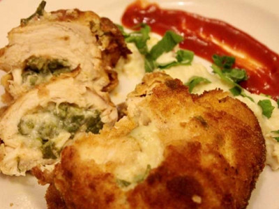 spinach stuffed chicken easy to prepare and impressive to serve spinach stuffed chicken easy to prepare and impressive to serve