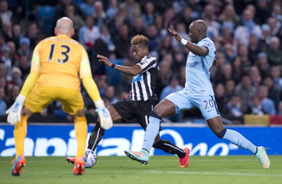 league cup pellegrini worried after holders man city dumped out