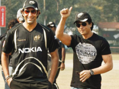 without kolkata srk turns down football offers without kolkata srk turns down football offers