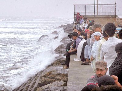threat averted nilofar whittling down before coastal crossing