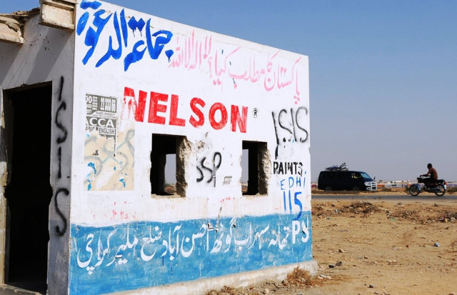 islamic state fears grow in pakistan and afghanistan