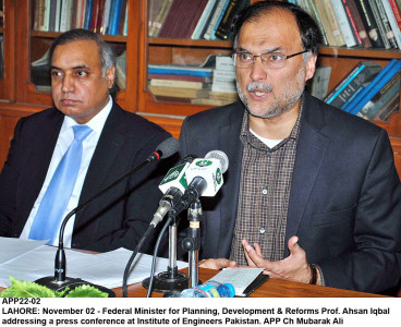 political talk imran khan scared of losing support by 2018