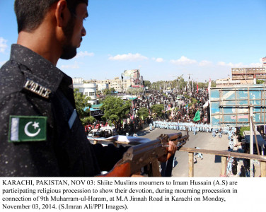 on alert sindh prepares for ashura with more than 5 000 policemen