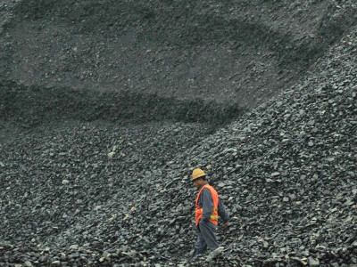 copper and gold mines over rs10b earned from saindak project