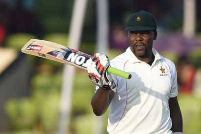 2nd test ton up masakadza fights on for zimbabwe