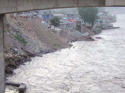tragedy woman commits suicide man drowns in neelum tragedy woman commits suicide man drowns in neelum