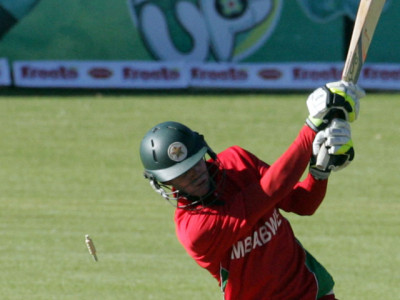 zimbabwe off spinner waller reported for suspect action