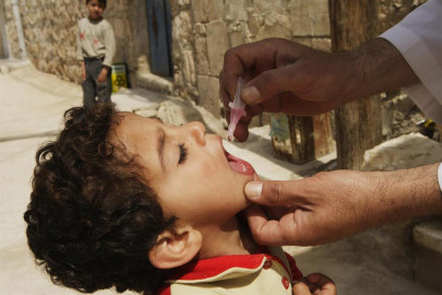 three day campaign polio drive begins in pindi three day campaign polio drive begins in pindi