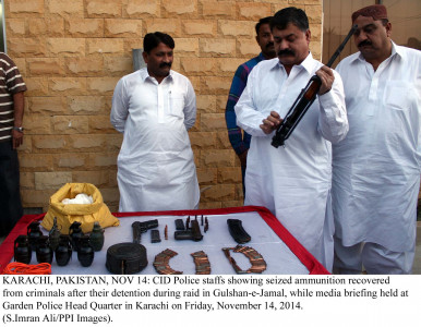 mithadar police catch officer collecting extortion