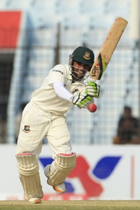 mominul ton sets zimbabwe record target