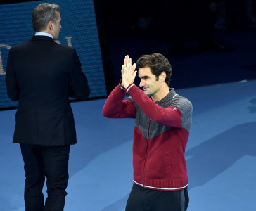 injured federer withdraws from tour final showdown