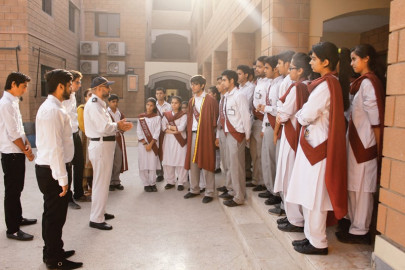 playing your role take a selfie learn to respect traffic policemen