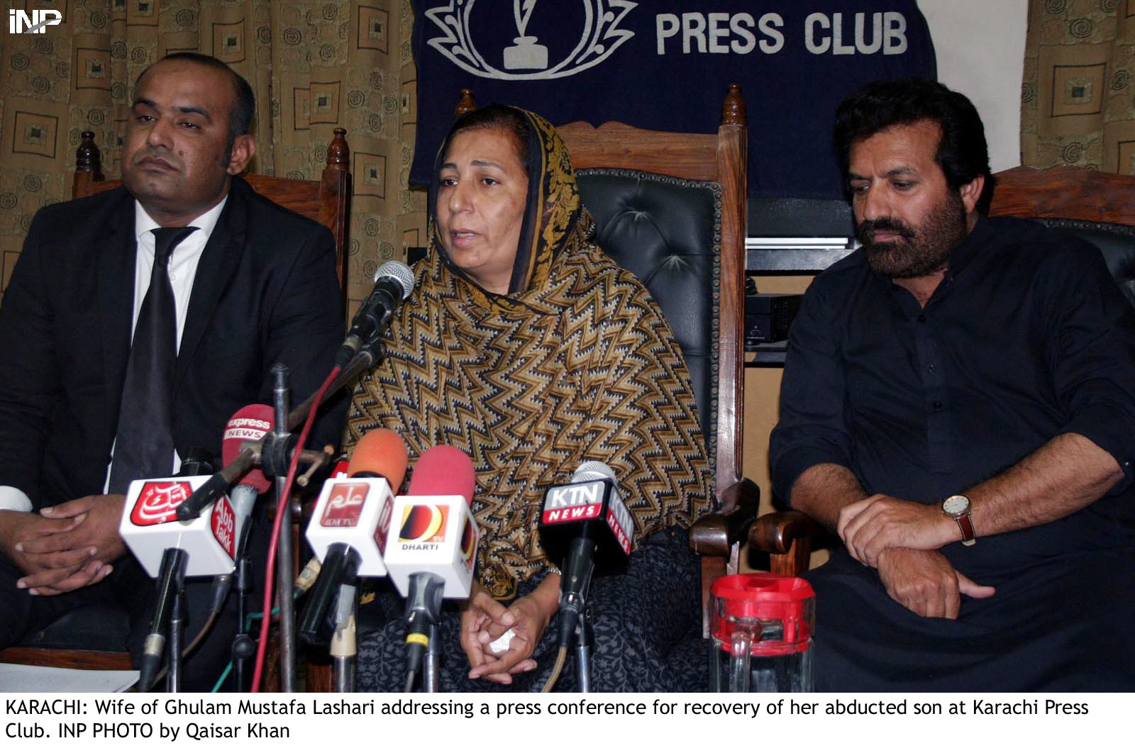 Fatal argument: Lashari's mother accuses Sindh CM of interfering in
