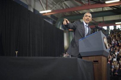 obama extends us combat role in afghanistan report